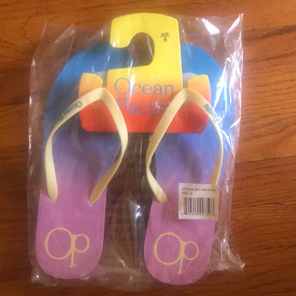 Ocean Pacific Flip Flops